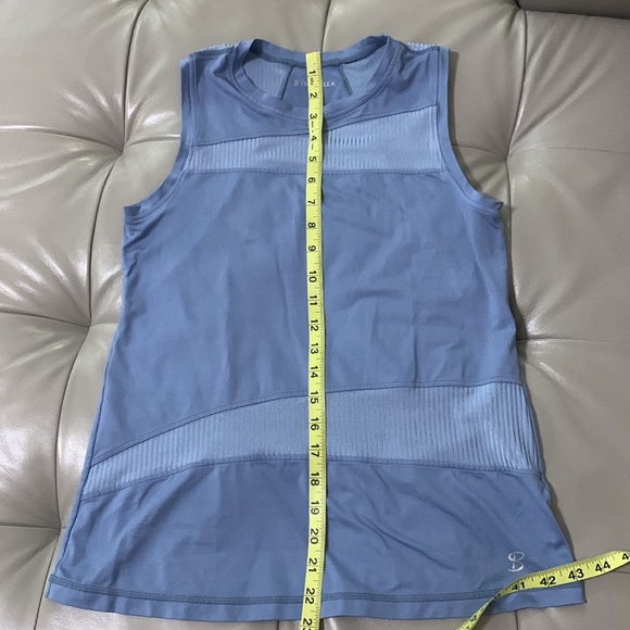 Sofibella Sleeveless Women's Tennis top - Picture 10 of 10